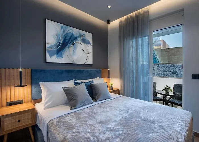 Santa Marina Luxury #1 With Pool Apartmán *